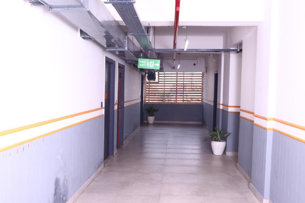 Virohaa Garden Hotel 加济阿巴德 外观 照片