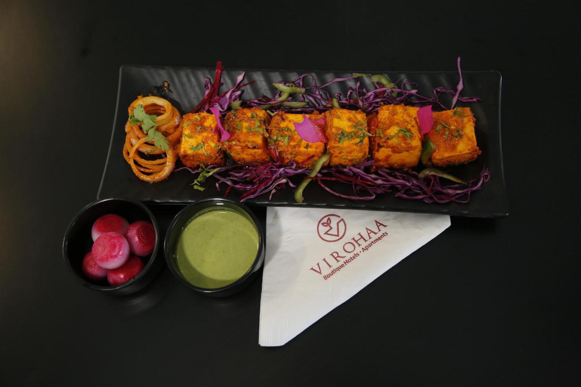 Virohaa Garden Hotel 加济阿巴德 外观 照片