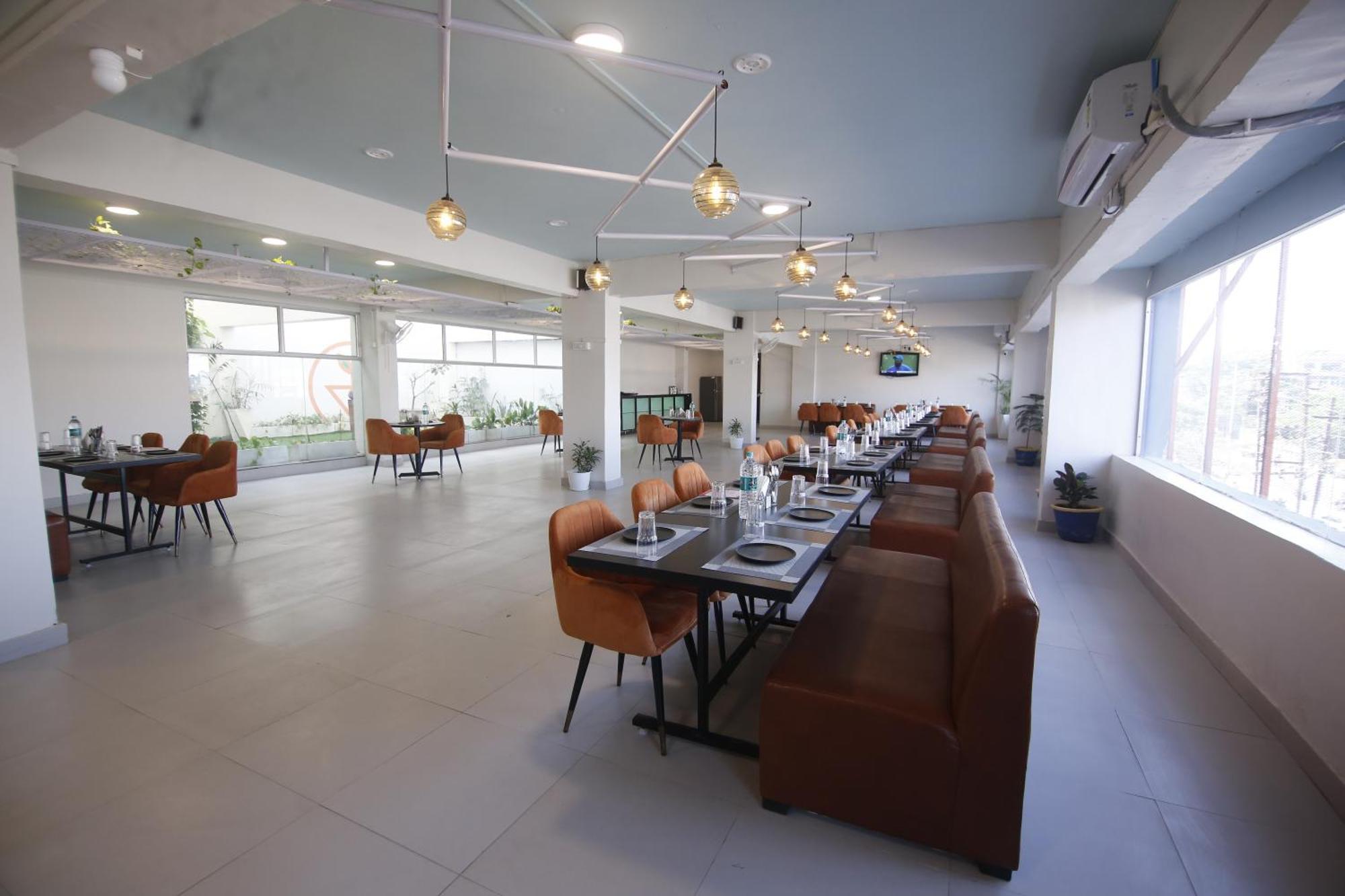 Virohaa Garden Hotel 加济阿巴德 外观 照片