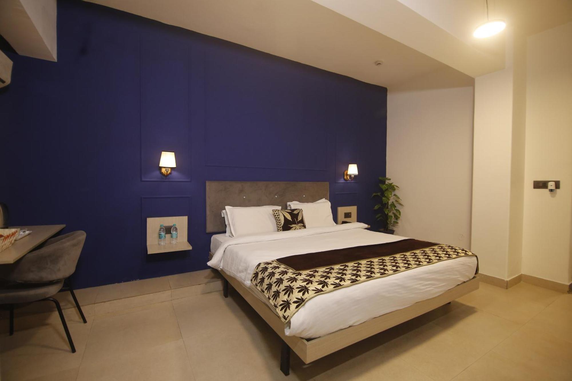Virohaa Garden Hotel 加济阿巴德 外观 照片